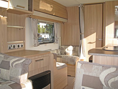 Coachman Amara interior