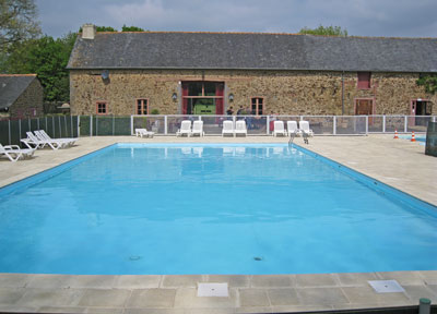 Swimming pool and restaurant building