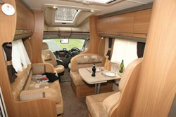 Swift Kontiki 649 front lounge