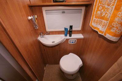 Auto Trail Comanche Toilet