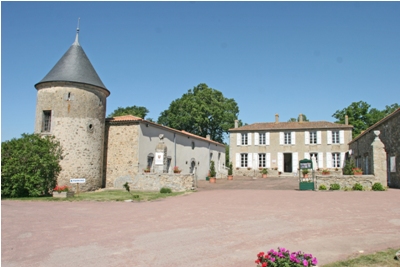 The Chateaux at the park's entrance