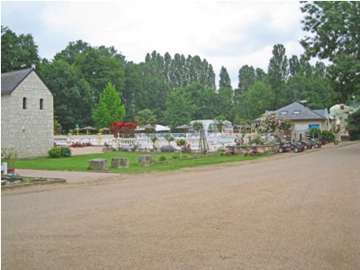 Bike and pedal car hire and pools area