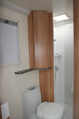 Bailey Approach 740 SE Motorhome shower room