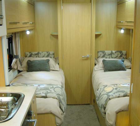 Elddis Avante Twin single beds