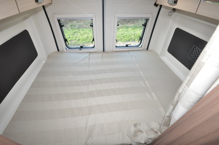 Pilote F600DGA Motorhome Double Bed