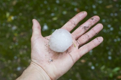 Golf-ball-sized-hailstones-cause-over-£500,000-of-damage