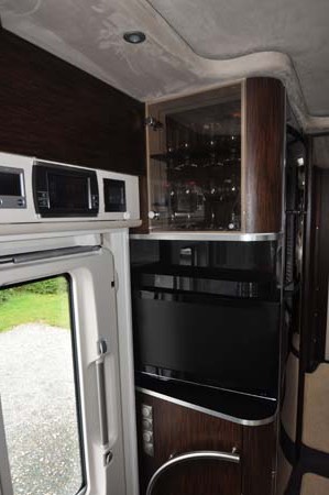 Concorde Charisma III 900LS Motorhome Interior features