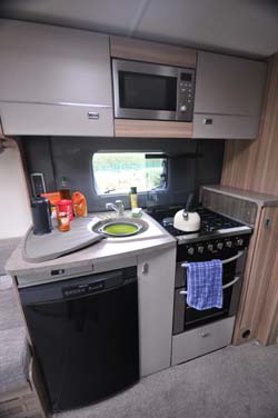 Bessacarr 442 motorhome kitchen 