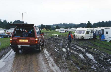 hints and tips on caravanning in bad weather