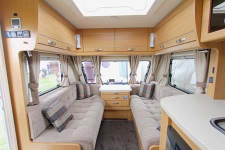 Elddis Compass Omega 540 Lounge