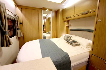 Elddis Compass Rallye 554 Bedroom