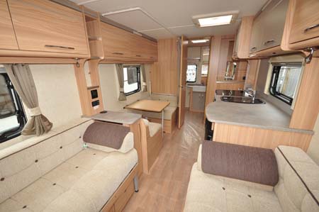 Coachman Vision Xtra 520 interior 3