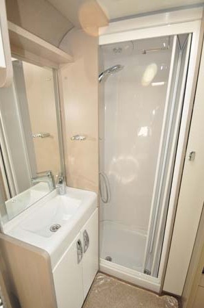 Sterling Continental 565 shower room 2