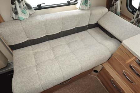 Swift Challenger Sport 514 Seating