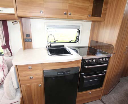 Elddis Affinty 540 Kitchen