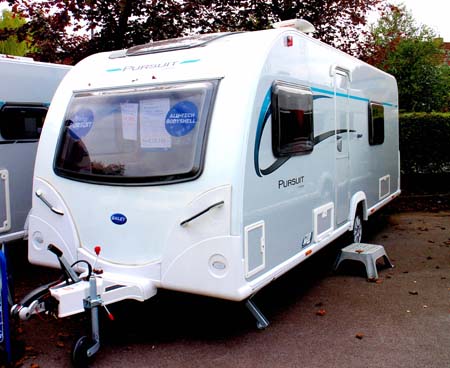 Bailey Pursuit 530-4 - Exterior