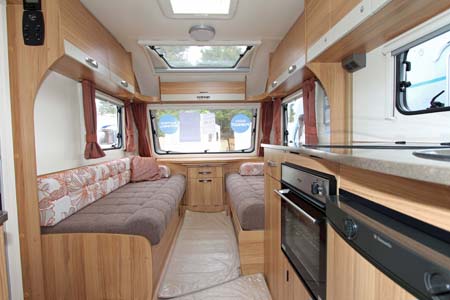 Bailey Pursuit 530-4 - Interior looking forward