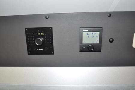 Adria Twin 500 S Controls