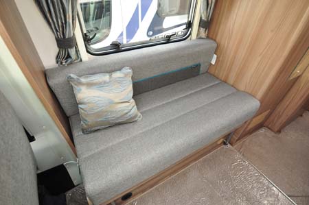 Swift Esprit 412 Seating