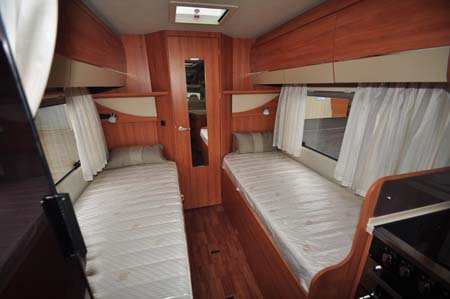 Hymer T-SL 668 Beds