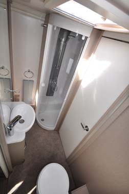 Sterliing Elite 560 Washroom