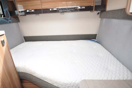 Swift Rio 325 Bed