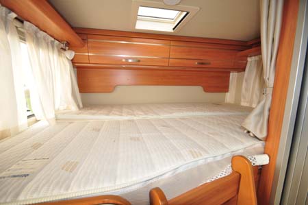 Hymer Van 314 Sleeping