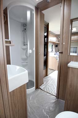 Coachman Laser 650 Washroom