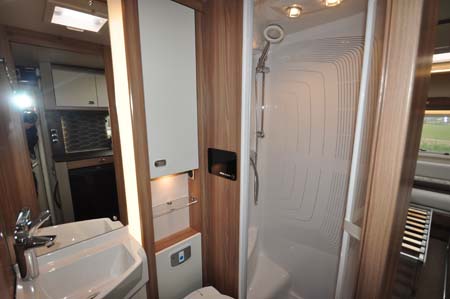 Swift Bolero 744 Shower