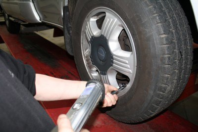 checking motorhome tyre pressure