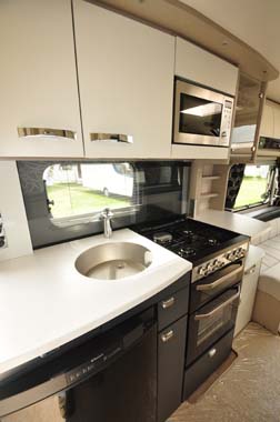 Sterling Continental 530 Kitchen