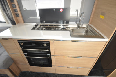 Adria Adora 432 DT Loire Kitchen