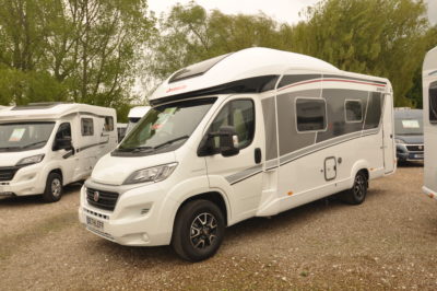 2016 Dethleffs 4-travel T 6966-4 motorhome thumbnail