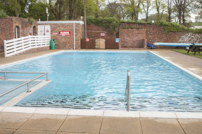 Coed Helen pool