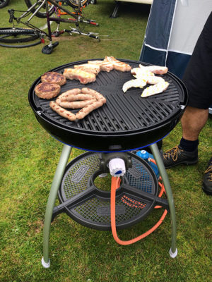 Cooking on gas barbecue