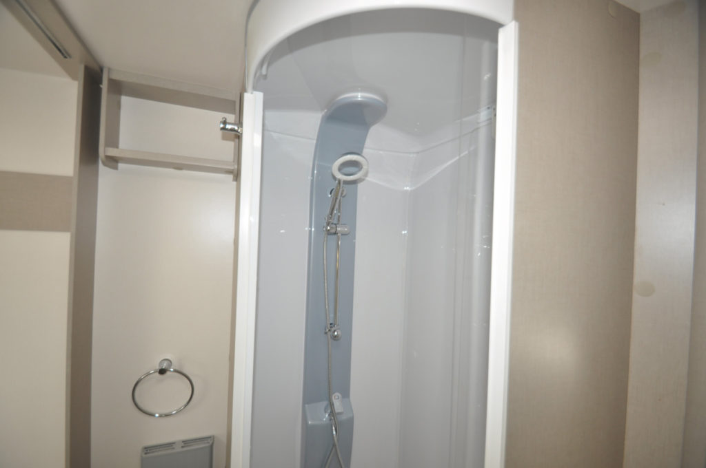 Sterling Eccles 635 Shower