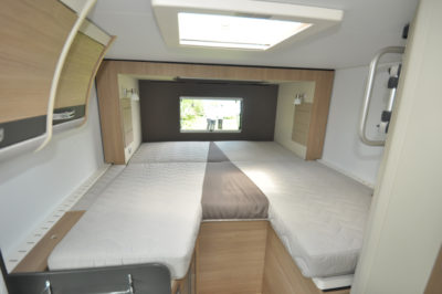 Adria Compact Plus SLS Beds