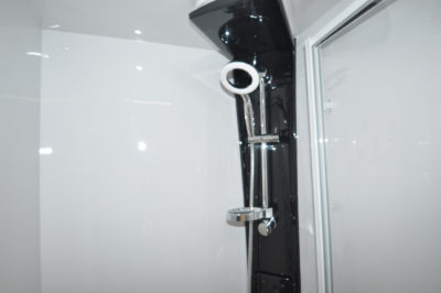 Compass Camino 660 Shower