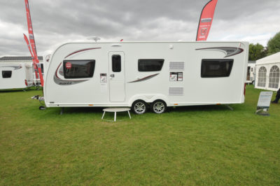 Elddis Avante 840 exterior