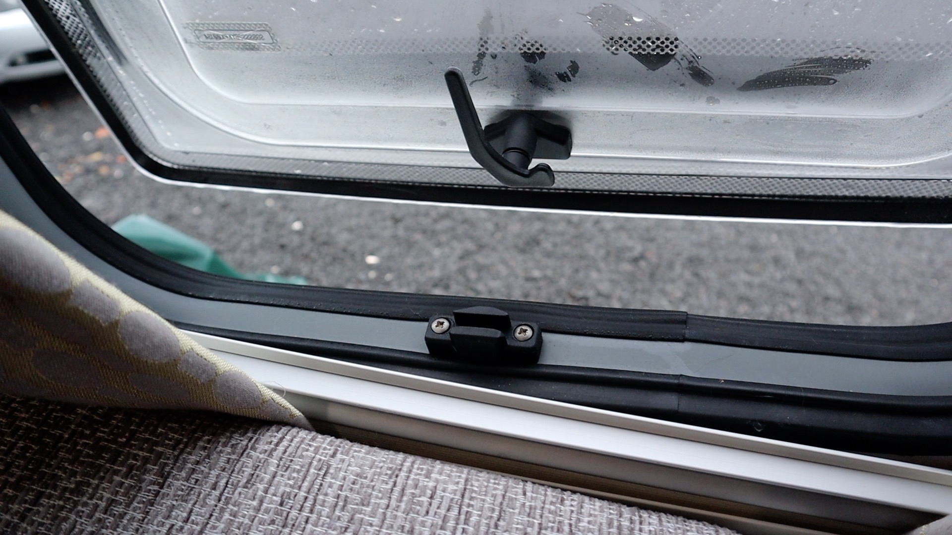 Video How to prevent damp in your caravan Caravan Guard