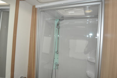 Lunar Quasar 674 Shower