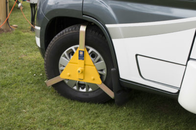 Motorhome security _ wheel lock