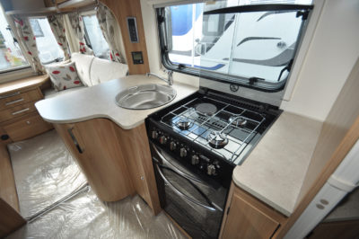 Bailey Pegasus Brindisi Kitchen 2