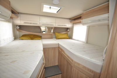 Hymer MLT57060 Beds