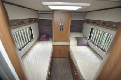 Auto Trail Comanche S Lounge beds