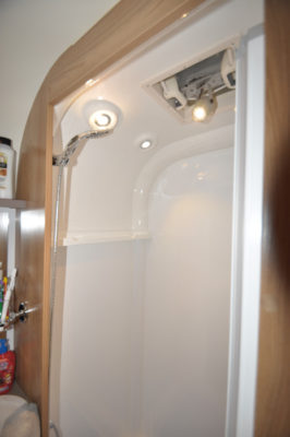 Bailey Pegasus GT70 Palermo shower