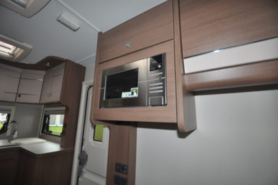 Elddis Affinity 462 microwave