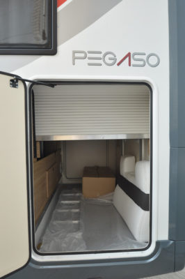 Roller Team Pegaso 740 garage