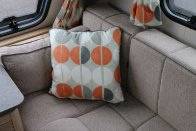 Xplore 422 Upholstery