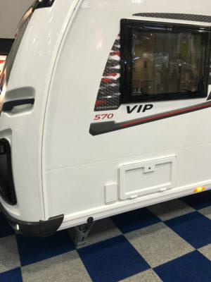 Coachman VIP 570 exterior